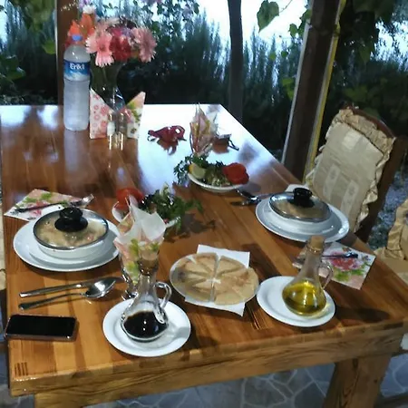 Bed & Breakfast Rosemary Pansiyon Apart Cirali